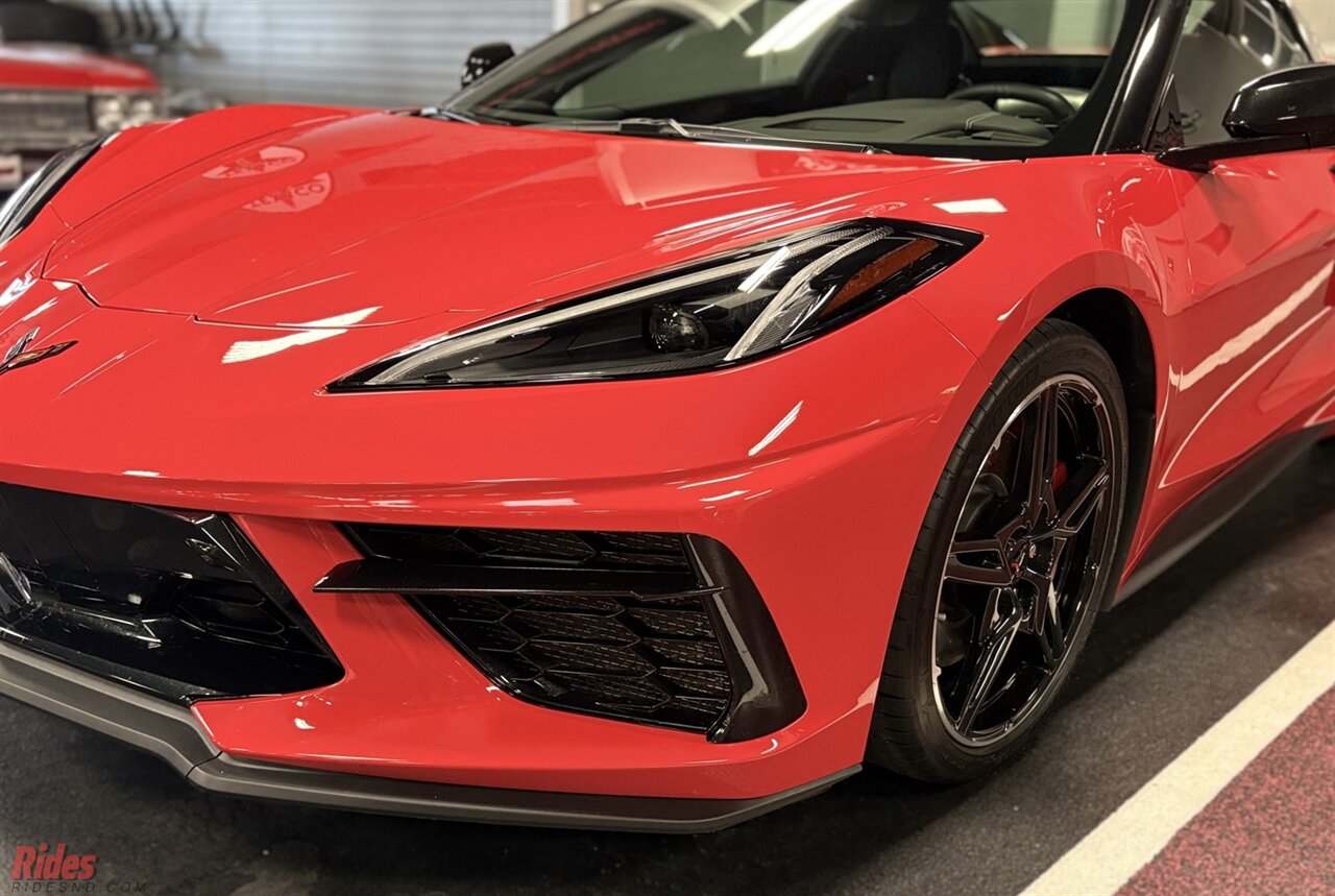 2022 Chevrolet Corvette Stingray   - Photo 3 - Bismarck, ND 58503