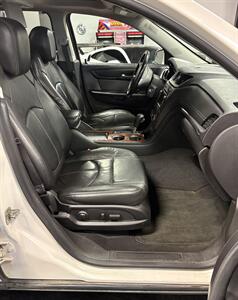 2013 Chevrolet Traverse LT   - Photo 27 - Bismarck, ND 58503