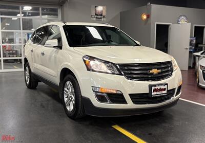 2013 Chevrolet Traverse LT   - Photo 2 - Bismarck, ND 58503