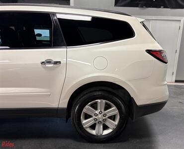 2013 Chevrolet Traverse LT   - Photo 17 - Bismarck, ND 58503