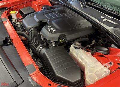 2022 Dodge Challenger GT   - Photo 36 - Bismarck, ND 58503