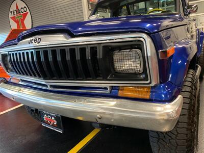 1981 Jeep J-10 Pickup   - Photo 2 - Bismarck, ND 58503