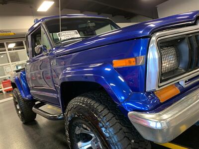 1981 Jeep J-10 Pickup   - Photo 19 - Bismarck, ND 58503