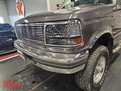 1996 Ford F-250 XLT   - Photo 2 - Bismarck, ND 58503