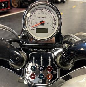 2009 Victory Ness Signature Series Cory Ness Jackpot   - Photo 11 - Bismarck, ND 58503