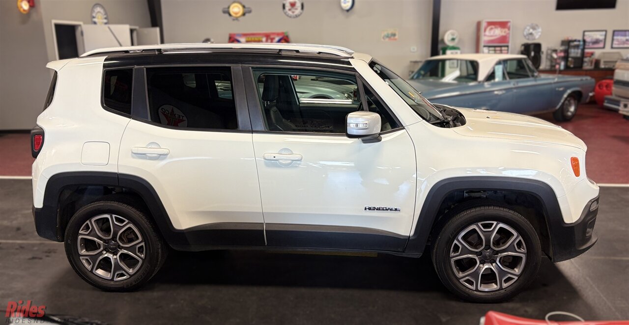 2016 Jeep Renegade Limited   - Photo 22 - Bismarck, ND 58503