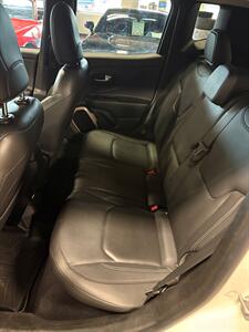2016 Jeep Renegade Limited   - Photo 14 - Bismarck, ND 58503