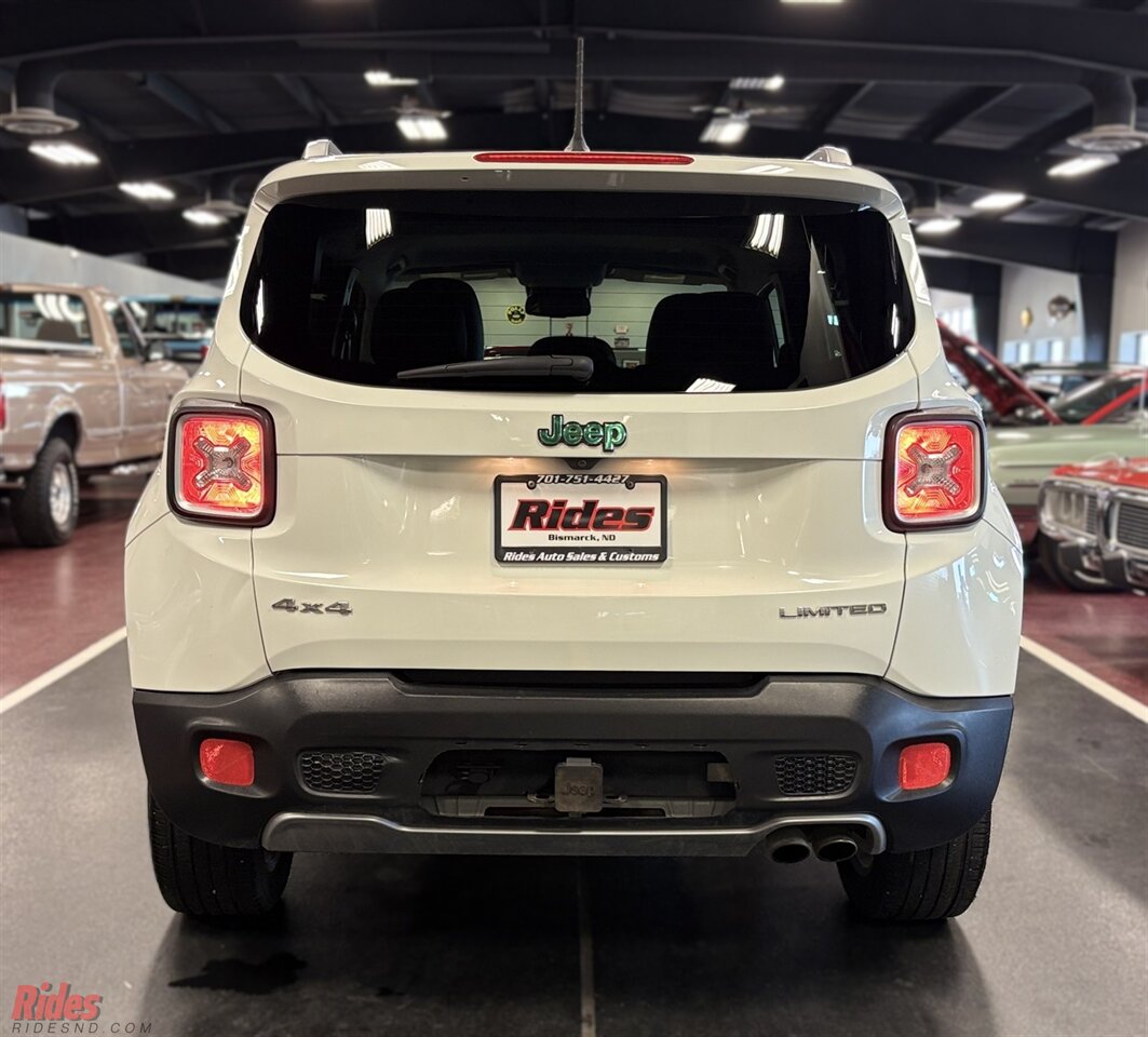 2016 Jeep Renegade Limited   - Photo 16 - Bismarck, ND 58503
