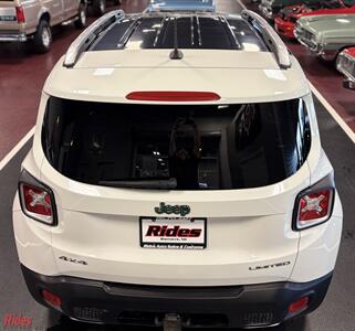 2016 Jeep Renegade Limited   - Photo 17 - Bismarck, ND 58503