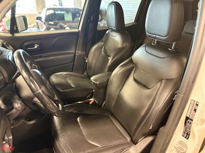 2016 Jeep Renegade Limited   - Photo 12 - Bismarck, ND 58503