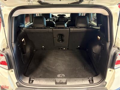 2016 Jeep Renegade Limited   - Photo 18 - Bismarck, ND 58503