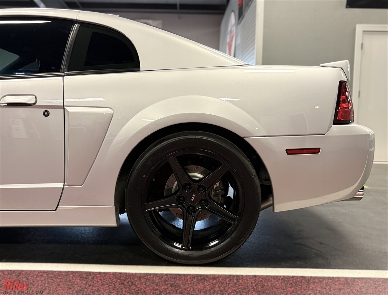 2003 Ford Mustang SVT Cobra   - Photo 18 - Bismarck, ND 58503