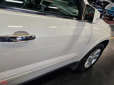 2013 Chevrolet Traverse LT   - Photo 13 - Bismarck, ND 58503