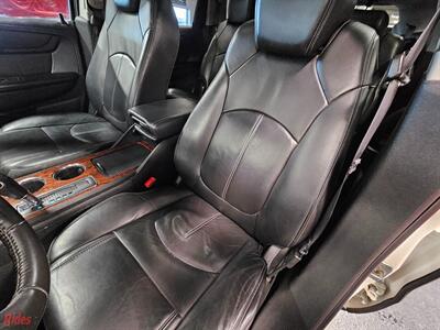 2013 Chevrolet Traverse LT   - Photo 30 - Bismarck, ND 58503