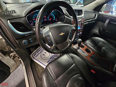 2013 Chevrolet Traverse LT   - Photo 33 - Bismarck, ND 58503