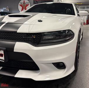 2018 Dodge Charger R/T Scat Pack   - Photo 3 - Bismarck, ND 58503
