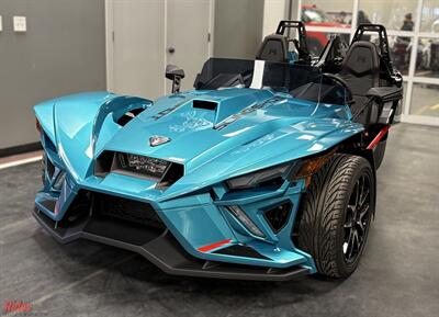 2022 Polaris Slingshot R   - Photo 2 - Bismarck, ND 58503