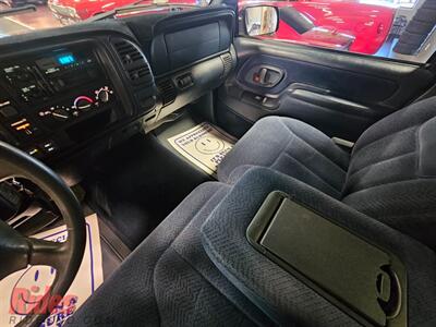 1998 Chevrolet K1500 Silverado   - Photo 28 - Bismarck, ND 58503