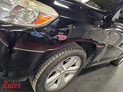 2010 Toyota Highlander Limited   - Photo 3 - Bismarck, ND 58503