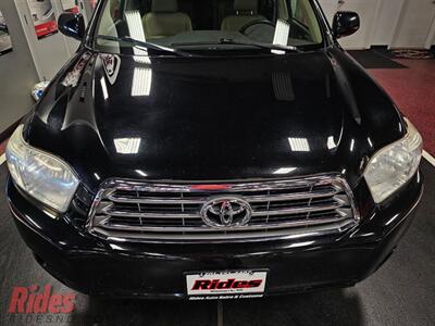 2010 Toyota Highlander Limited   - Photo 17 - Bismarck, ND 58503