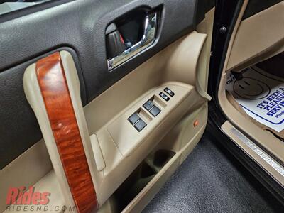 2010 Toyota Highlander Limited   - Photo 25 - Bismarck, ND 58503