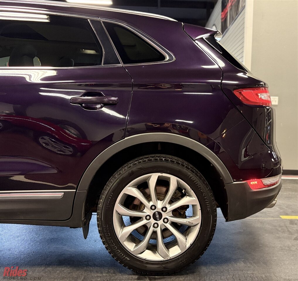 2015 Lincoln MKC Select Plus   - Photo 16 - Bismarck, ND 58503