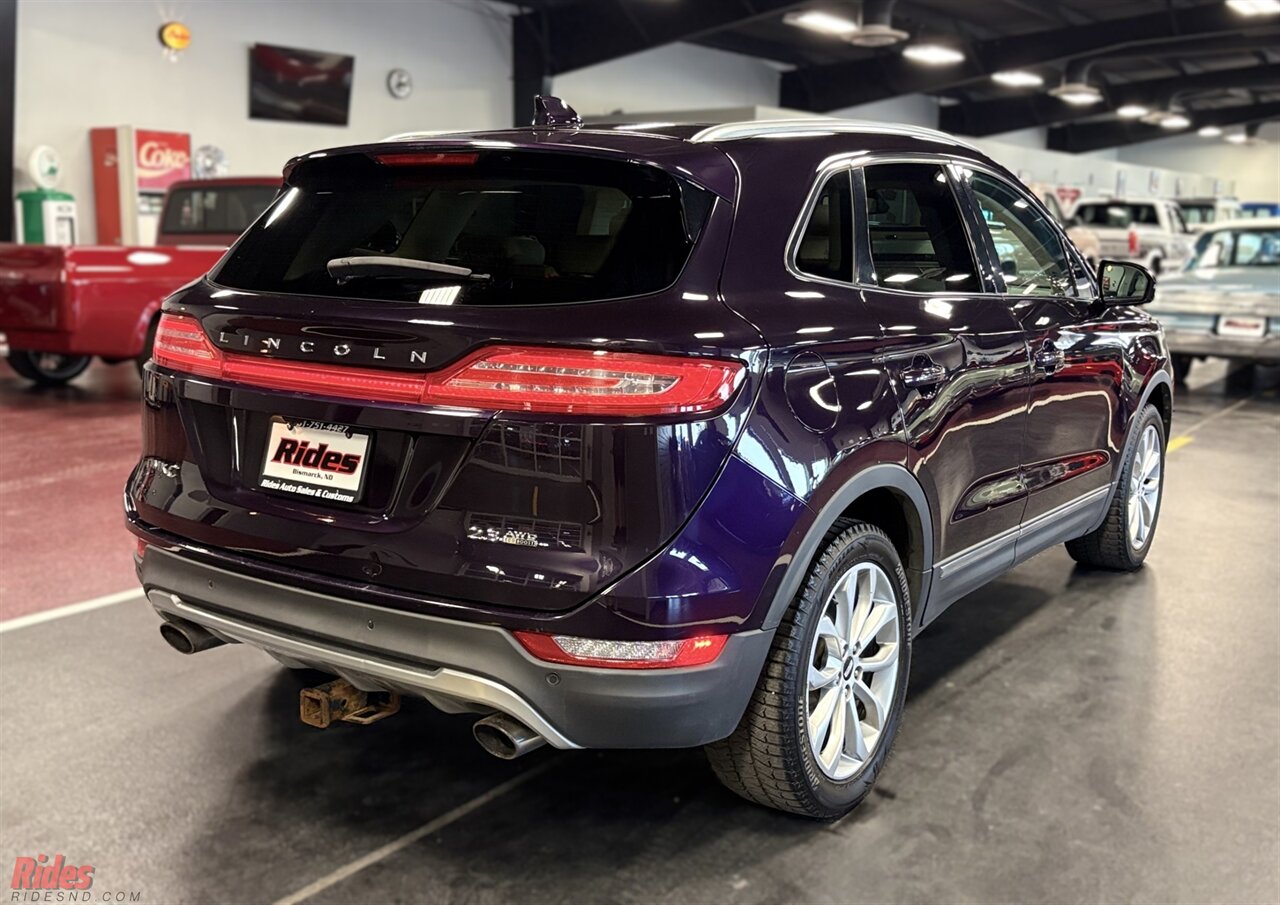2015 Lincoln MKC Select Plus   - Photo 25 - Bismarck, ND 58503