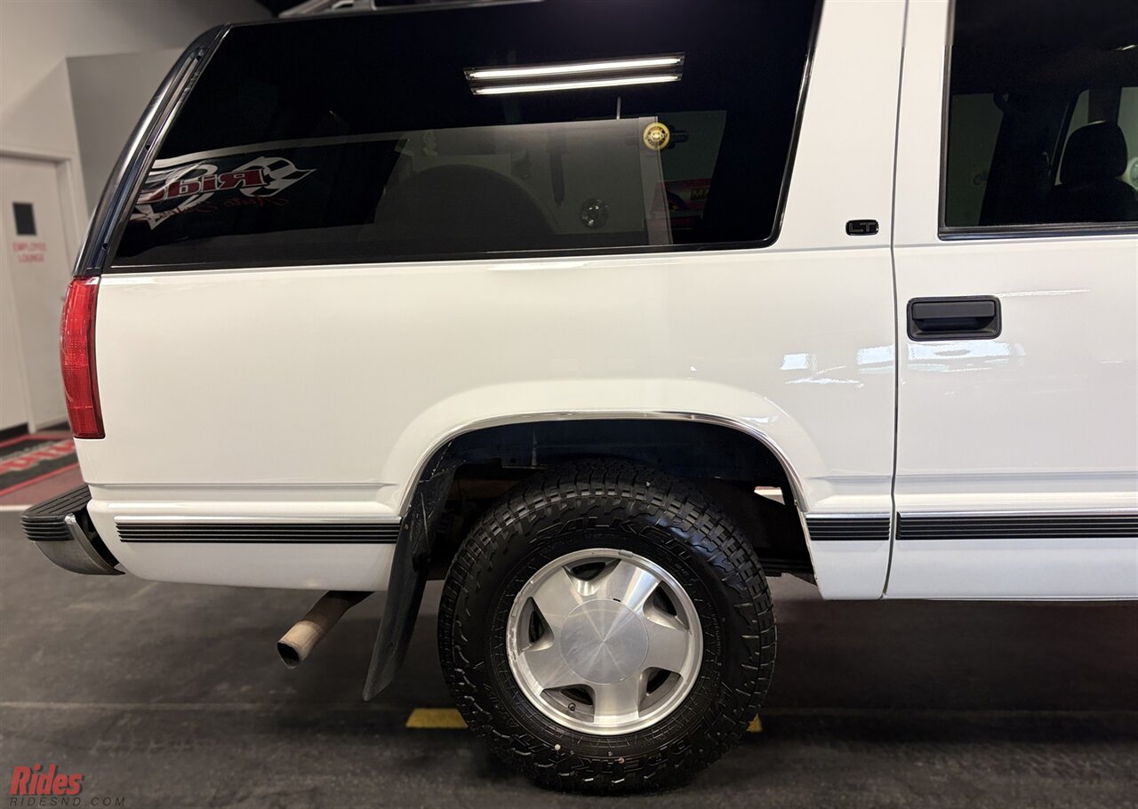 1999 Chevrolet Suburban K1500 LT   - Photo 55 - Bismarck, ND 58503