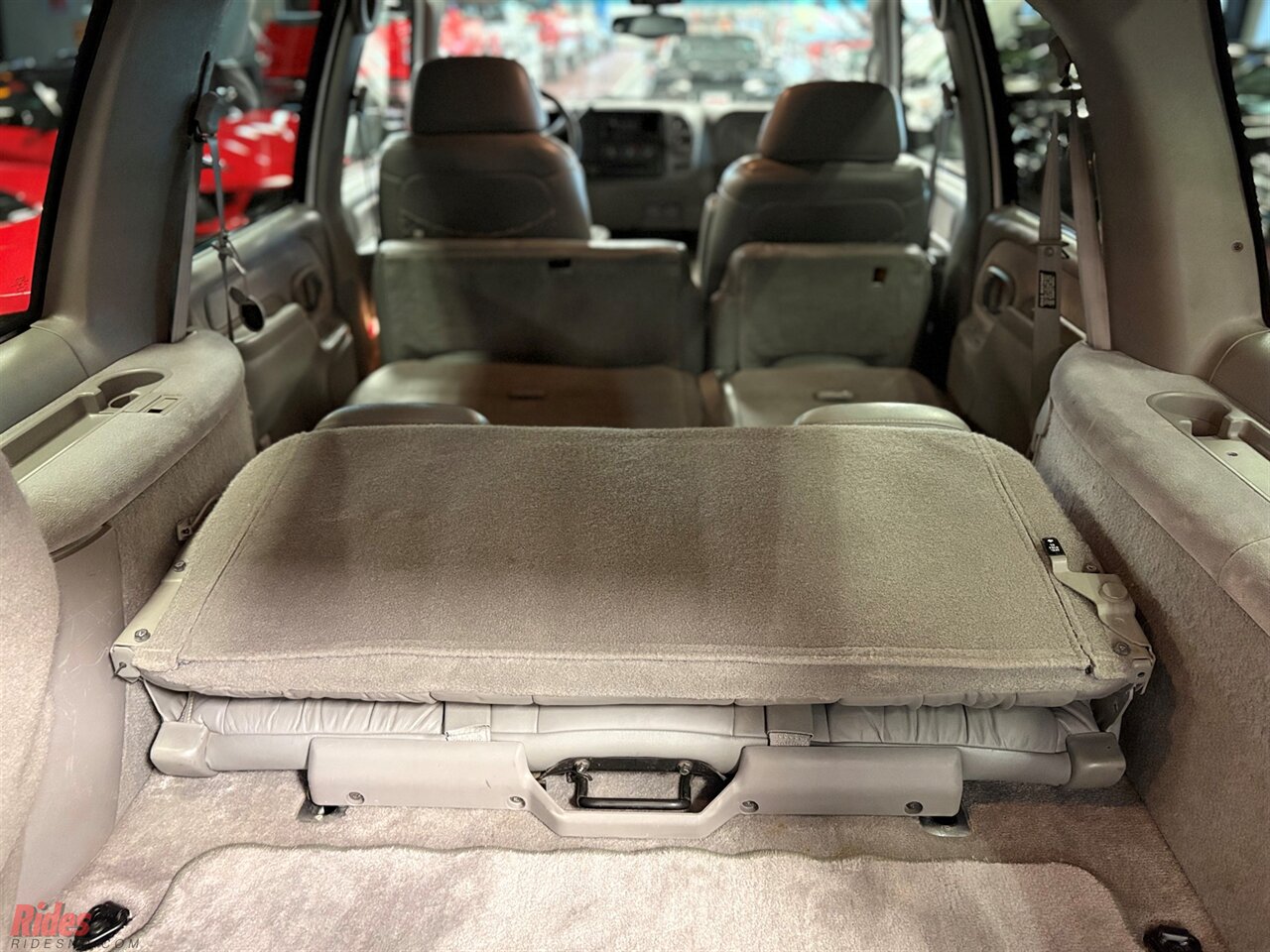 1999 Chevrolet Suburban K1500 LT   - Photo 48 - Bismarck, ND 58503