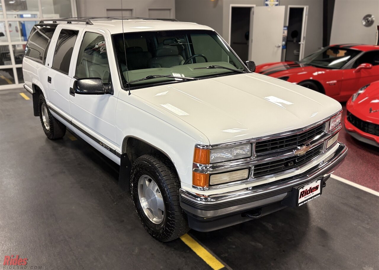 1999 Chevrolet Suburban K1500 LT   - Photo 69 - Bismarck, ND 58503