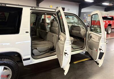1999 Chevrolet Suburban K1500 LT   - Photo 57 - Bismarck, ND 58503