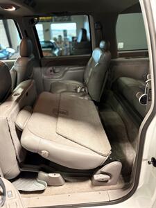 1999 Chevrolet Suburban K1500 LT   - Photo 37 - Bismarck, ND 58503