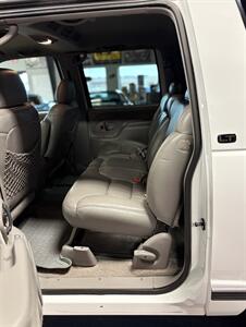 1999 Chevrolet Suburban K1500 LT   - Photo 32 - Bismarck, ND 58503