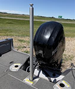 2016 CRESTLINER 1750 SUPER HAWK PLATINUM  Fish & Ski - Photo 11 - Bismarck, ND 58503