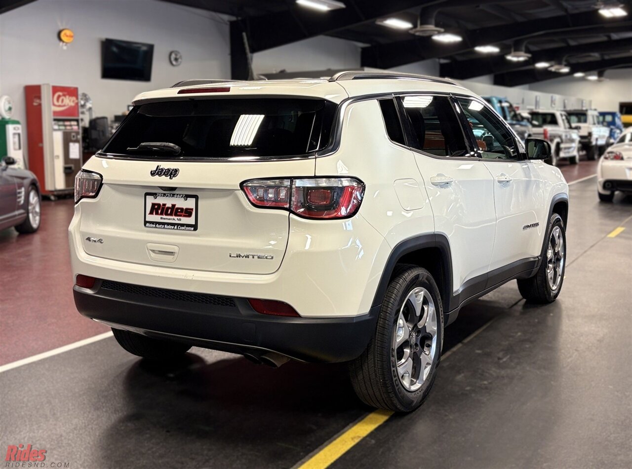 2019 Jeep Compass Limited   - Photo 24 - Bismarck, ND 58503