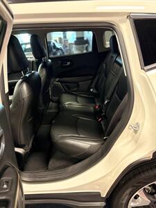 2019 Jeep Compass Limited   - Photo 14 - Bismarck, ND 58503