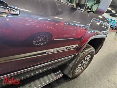 2015 GMC Sierra 2500 Denali   - Photo 12 - Bismarck, ND 58503