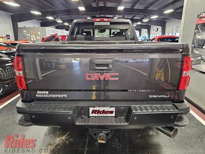 2015 GMC Sierra 2500 Denali   - Photo 9 - Bismarck, ND 58503