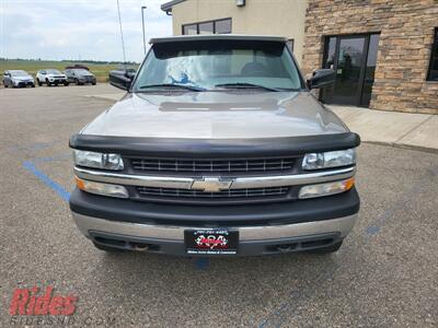 2000 Chevrolet Silverado 2500   - Photo 3 - Bismarck, ND 58503