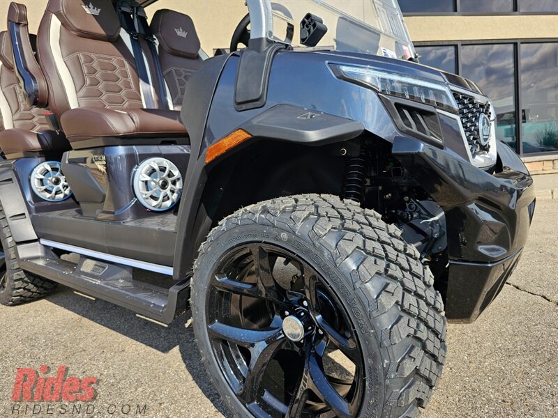 2025 EVOLUTION D-Max XT4  