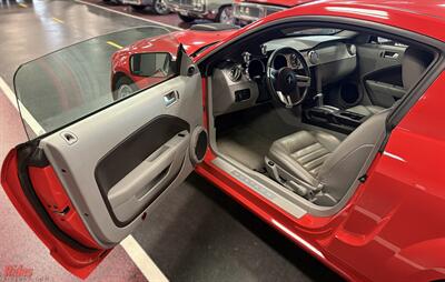 2006 Ford Mustang GT Premium   - Photo 10 - Bismarck, ND 58503
