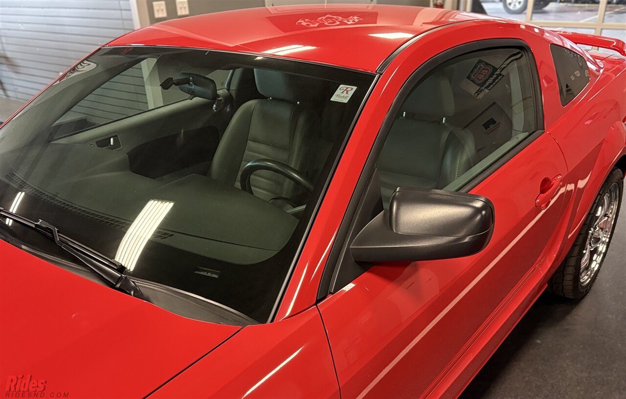 2006 Ford Mustang GT Premium   - Photo 8 - Bismarck, ND 58503