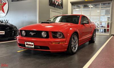 2006 Ford Mustang GT Premium Coupe