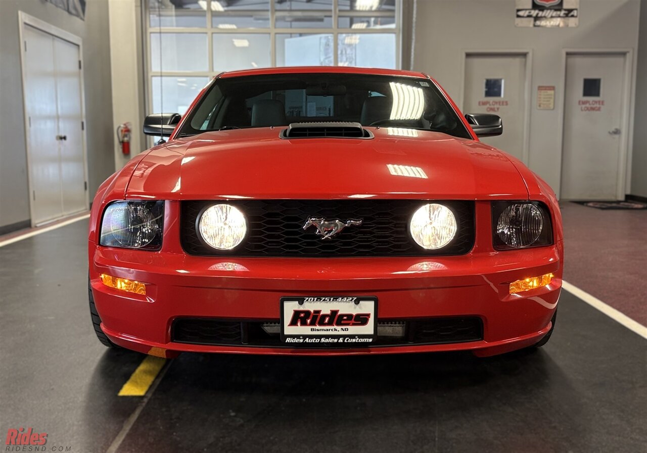 2006 Ford Mustang GT Premium   - Photo 37 - Bismarck, ND 58503