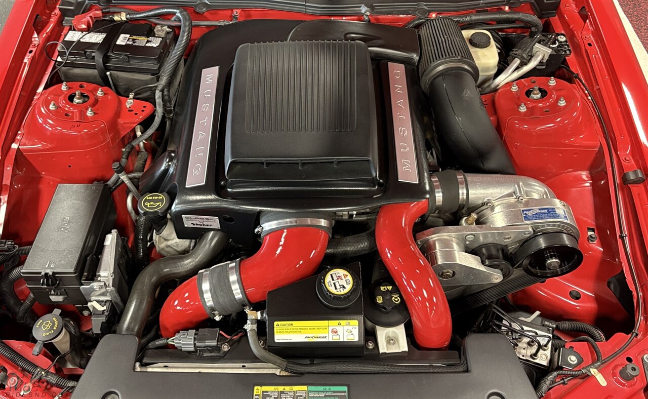 2006 Ford Mustang GT Premium   - Photo 40 - Bismarck, ND 58503