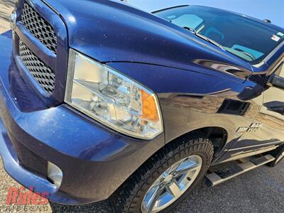 2017 RAM 1500 Express   - Photo 5 - Bismarck, ND 58503
