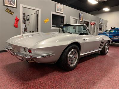 1966 Chevrolet Corvette   - Photo 12 - Bismarck, ND 58503