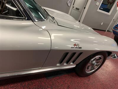 1966 Chevrolet Corvette   - Photo 14 - Bismarck, ND 58503