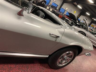 1966 Chevrolet Corvette   - Photo 6 - Bismarck, ND 58503