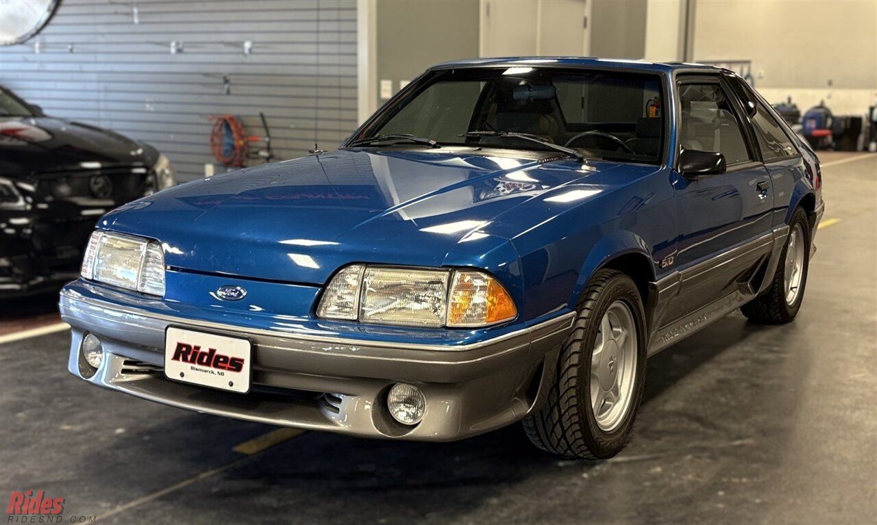 1991 Ford Mustang GT   - Photo 1 - Bismarck, ND 58503